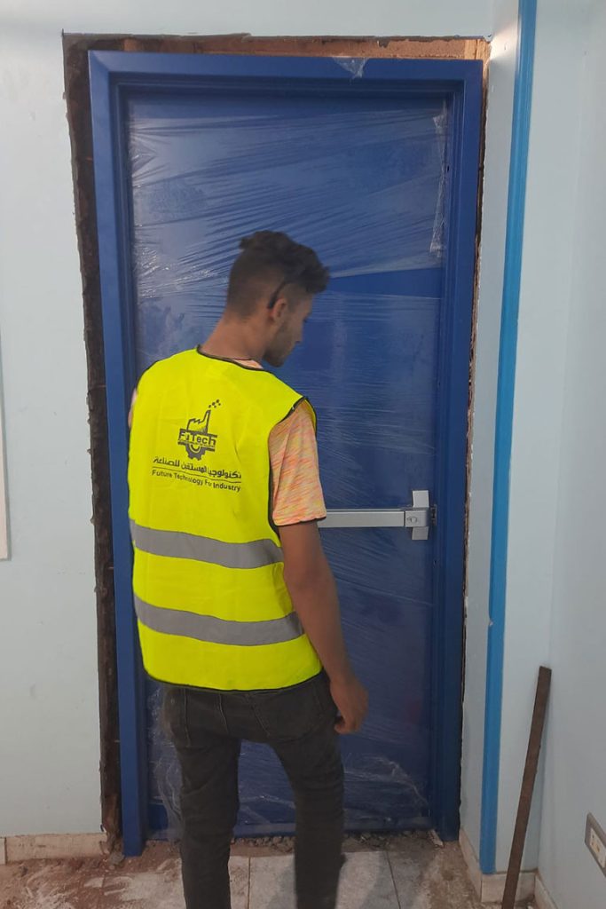 باب طوارئ مقاوم للحريق 120 دقيقة